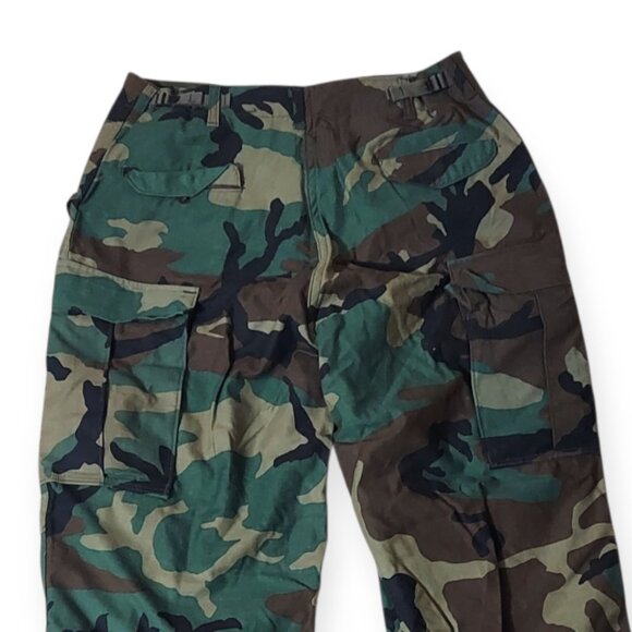 US Military Extended Cold Weather Camo Nylon Trousers 8415010997858 MED/REG - Picture 6 of 7